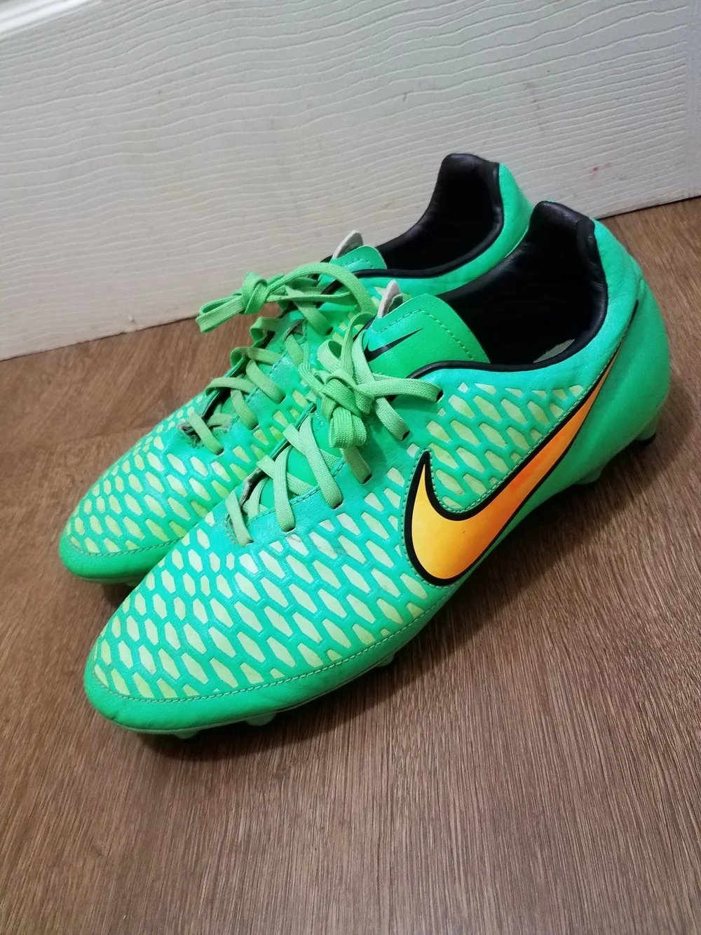 Nike Magista Opus Green,ACC Football Cleats mens shoes size 11.5